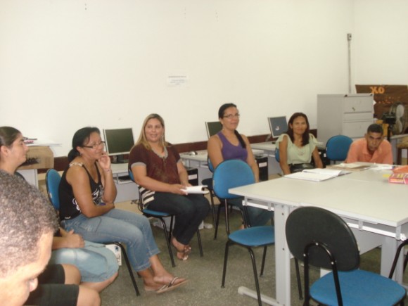 MARLY TEIXEIRA TOMA POSSE COMO DIRETORA REELEITA