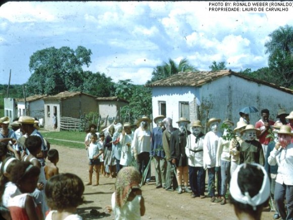 BLOCO DOS MASCARADOS NO CARNAVAL DE 1963