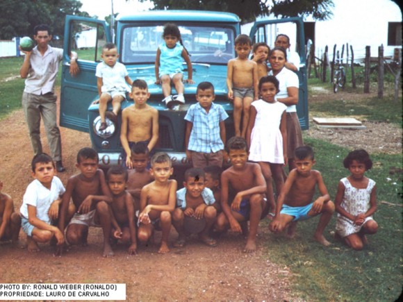LEVERGENSES NA AVENIDA SANTO ANTÔNIO EM 1963