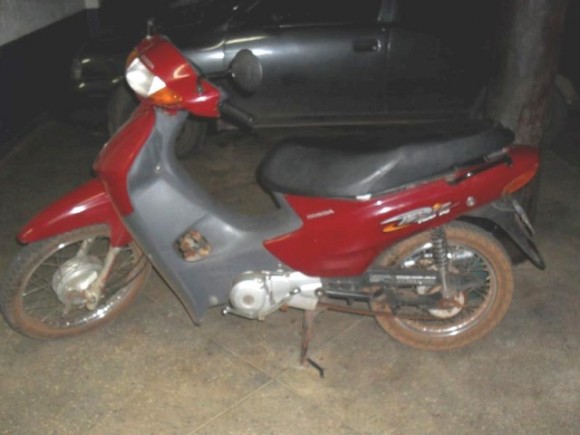 Moto Biz roubada em Várzea Grande é recuperada pela PM