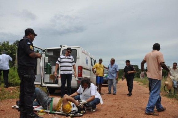 Passageiro do avião continua em estado grave na UTI
