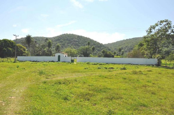 Cemitério de Mimoso deverá receber centenas de visitantes no feriado