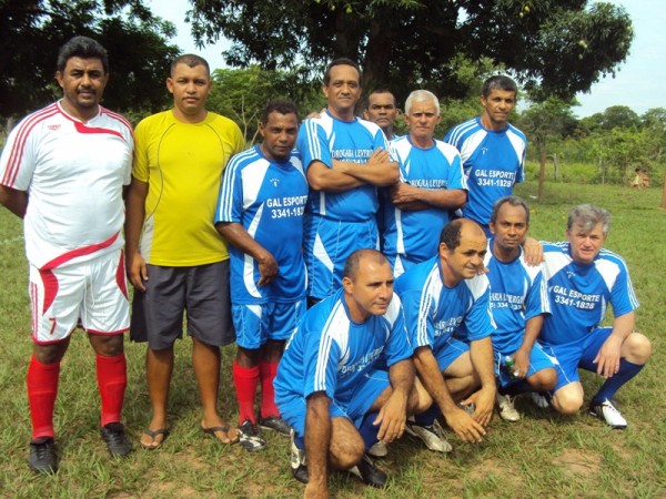 Bengalão Leva centenas de torcedores ao Mangueirão