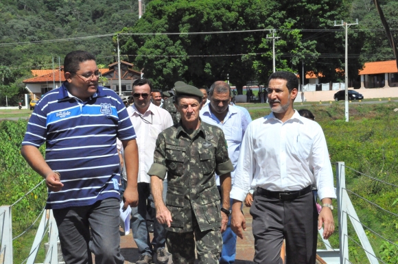 General do Exército visita Mimoso e reforça parceria com o Estado