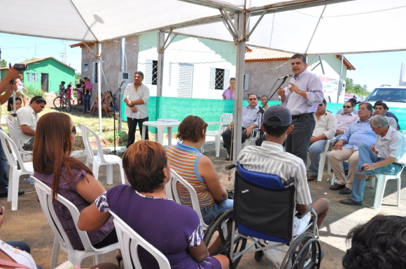 Governo do Estado vai construir mais 200 casas em Santo Antônio