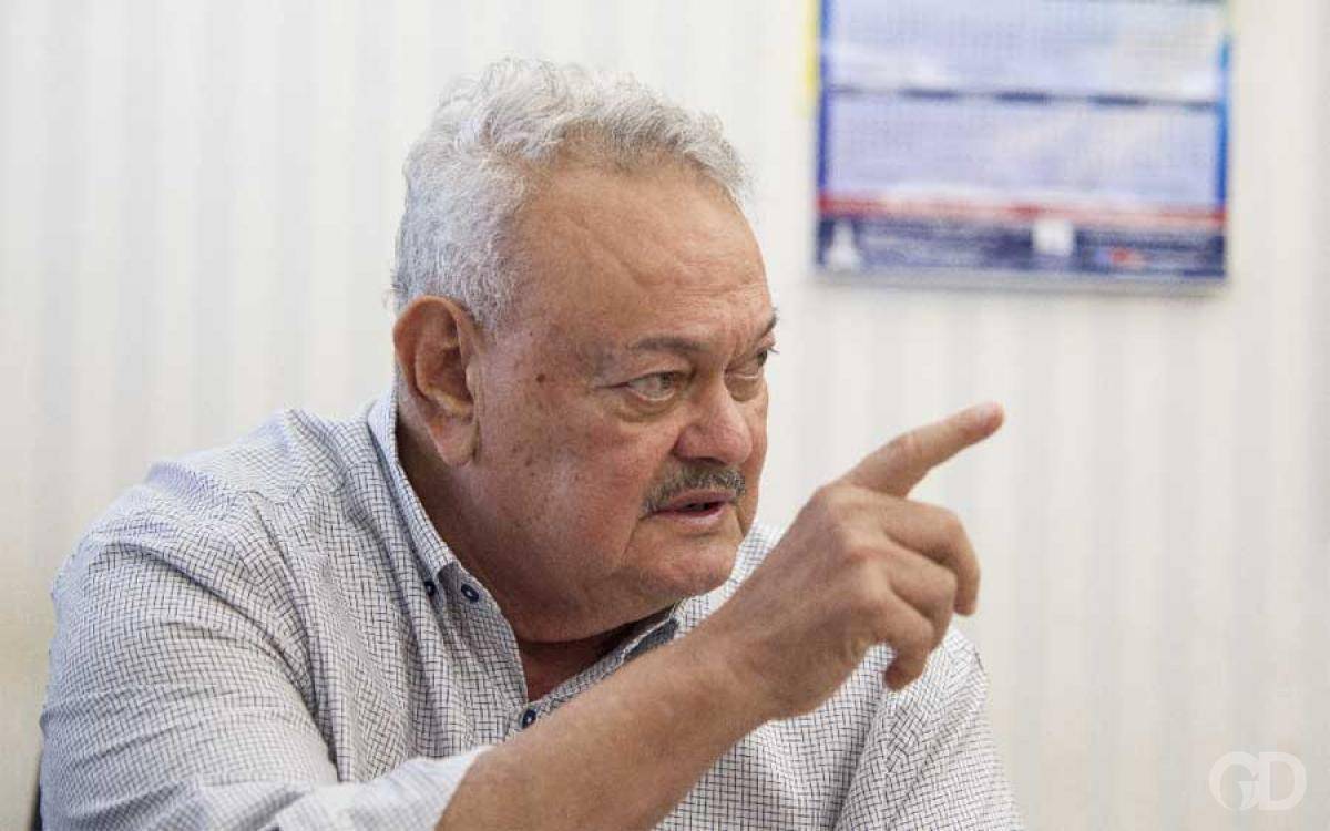 DEM, PP e PSB se articulam para formar chapa com 