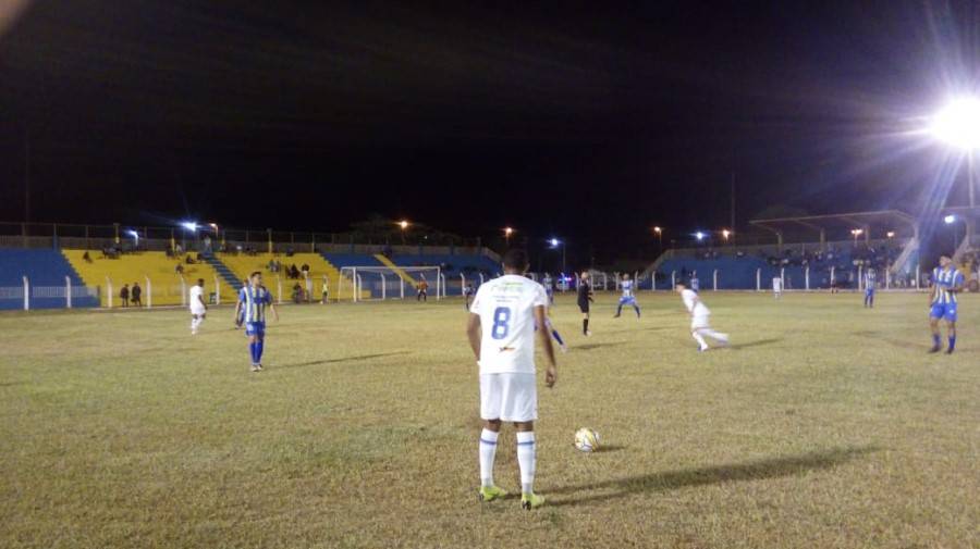 Poconé sai na frente na briga pela classificação na Segunda Divisão