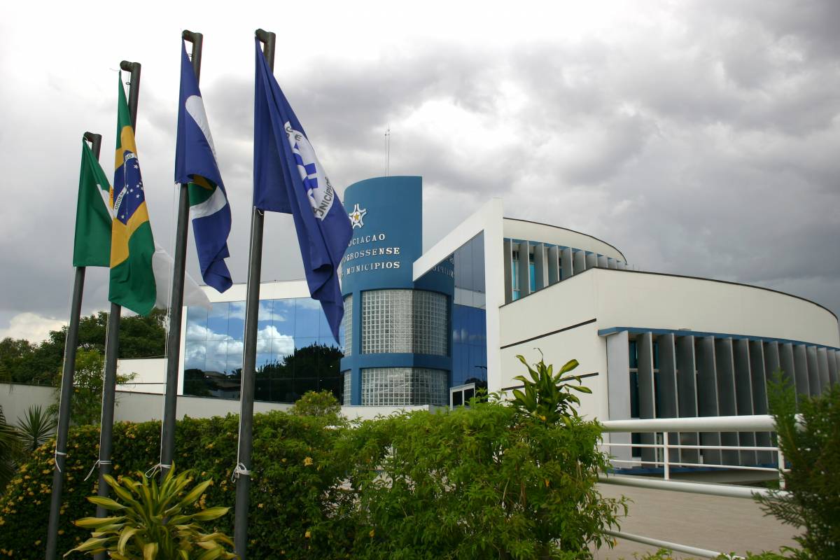 Grupo de prefeitos de MT pressiona Câmara para incluir cidades na Reforma da Previdência