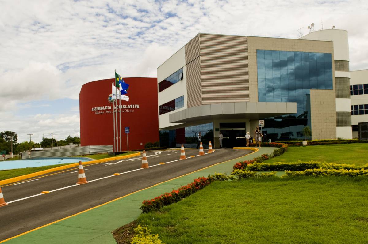 Deputados se reunirão a portas fechadas com chefe do MP para decidirem sobre abertura da 