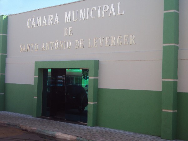   Aprovada proposta que aumenta o número de vereadores no País . 