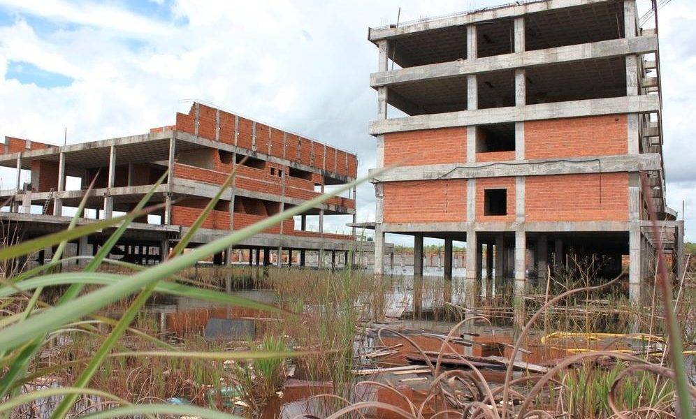 Governo e UFMT revisam projeto do Hospital Universitário para abrir licitação