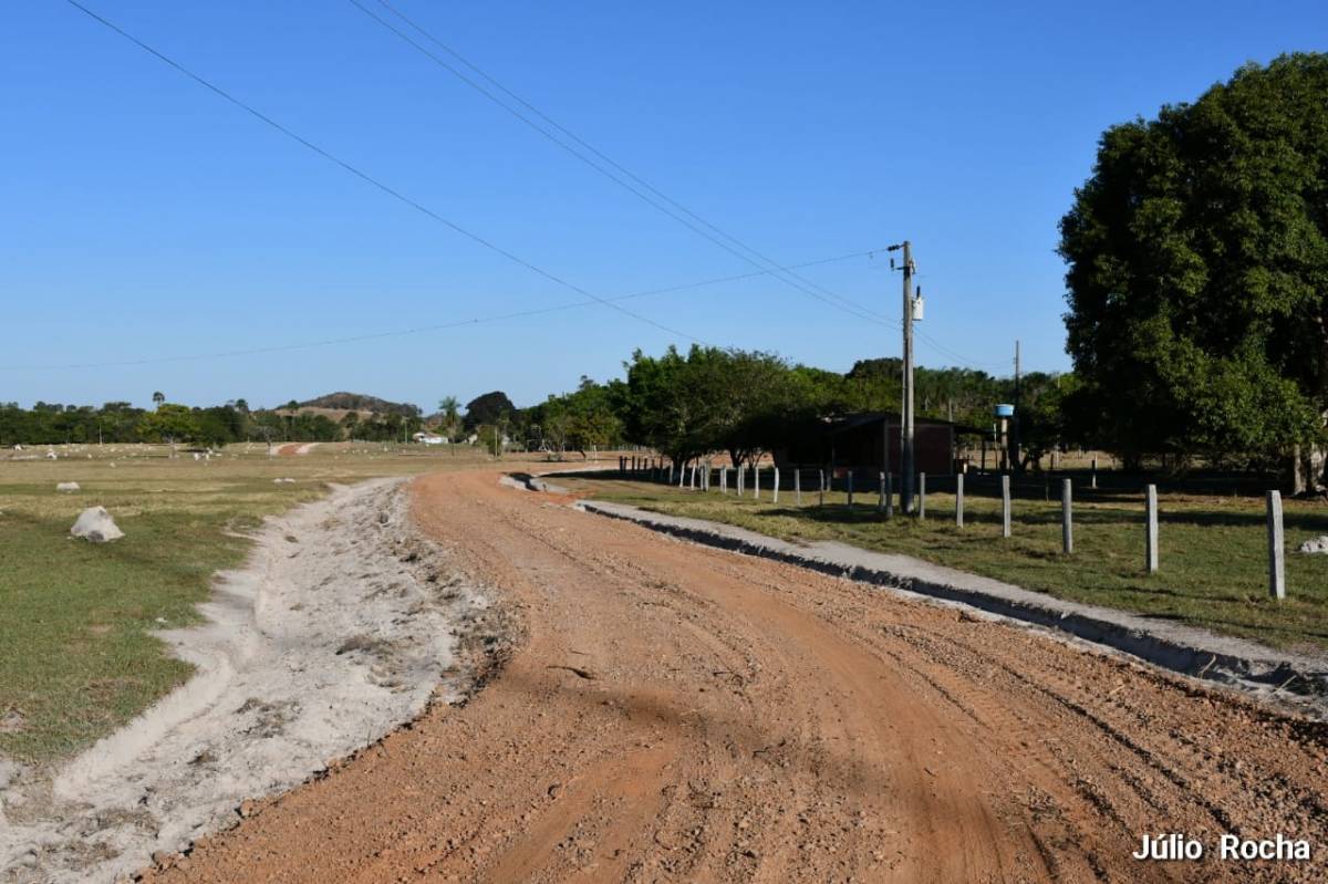 Prefeitura entrega 80 km de estradas restauradas para comunidades pantaneiras 