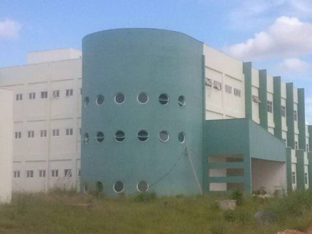 Sinfra recebe novo projeto do Hospital Universitário e prevê conclusão em três anos
