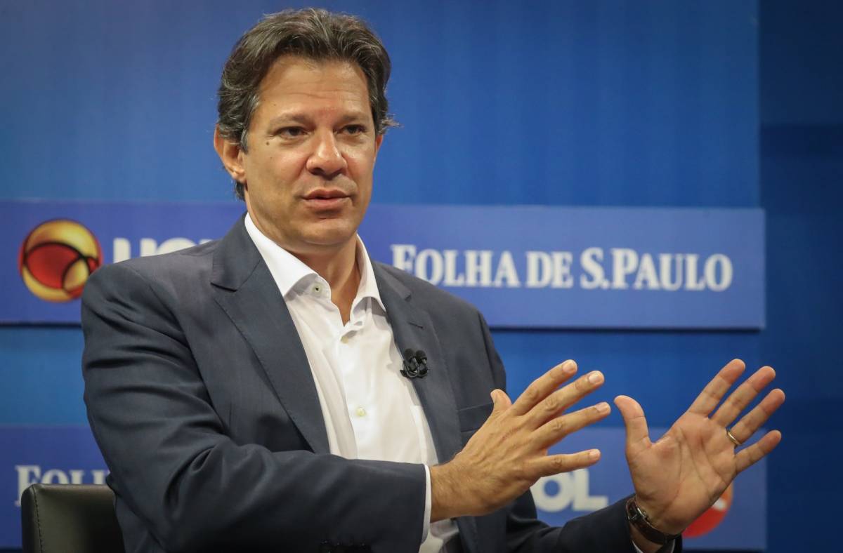 Haddad cumpre agenda em comunidade Quilombola de Mato Cavalo e dá aula na UFMT 