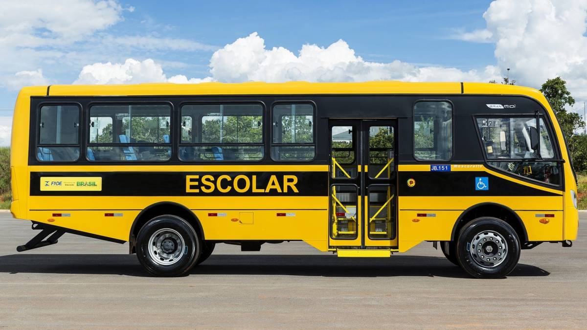 Seduc repassa R$ 7,5 milhões aos municípios para o transporte escolar