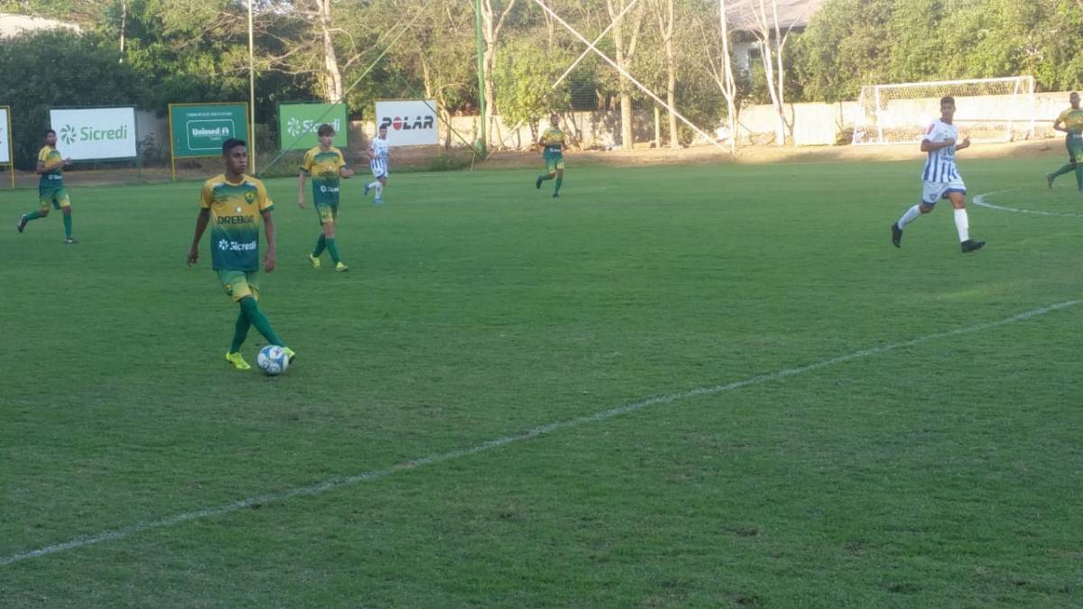Cuiabá segue líder; União e Araguaia também vencem
