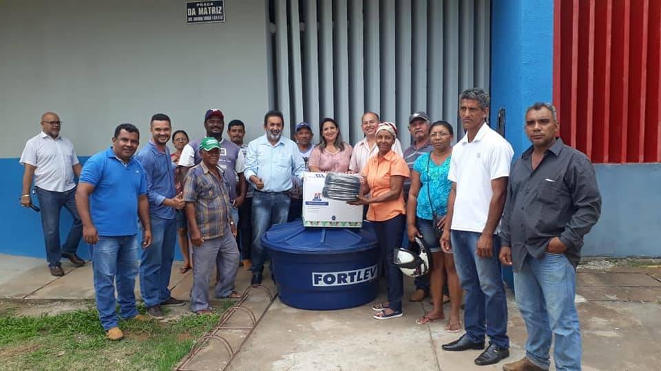 Prefeitura realiza entrega de mais 20 kits de irrigação para pequenos produtores de comunidades e assentamentos municipais