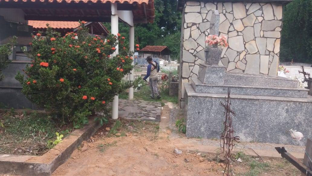 Prefeitura realiza preparativos para o Dia de Finados