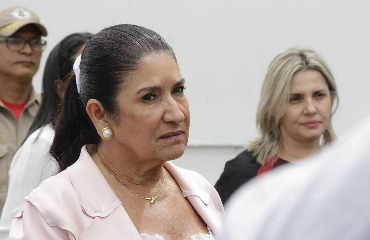 MPE processa Thelma e a acusa de pagar empresa que não fez serviço no município