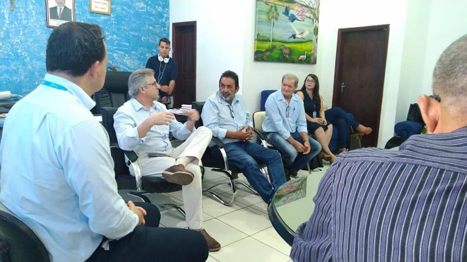 Prefeitura fecha acordo com a Energisa que vai investir R$ 740 mil em trocas de lâmpadas obsoletas por LED