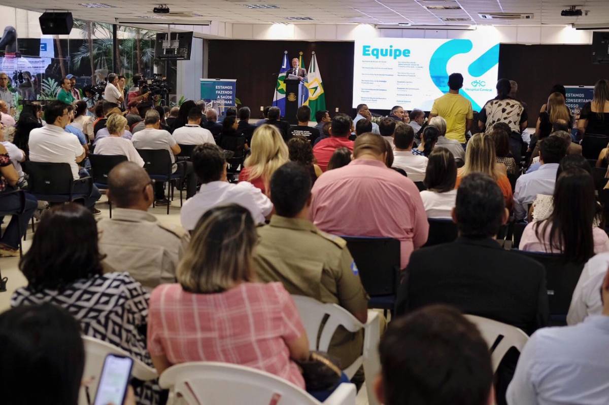 Dudu Moreira participa de cerimônia onde o Governo diz que licitação para conclusão de obra do HU será lançada até o final do ano