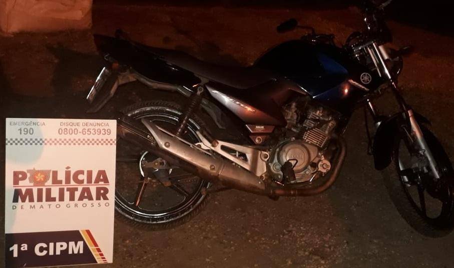 Homem é preso por receptação de moto roubada 