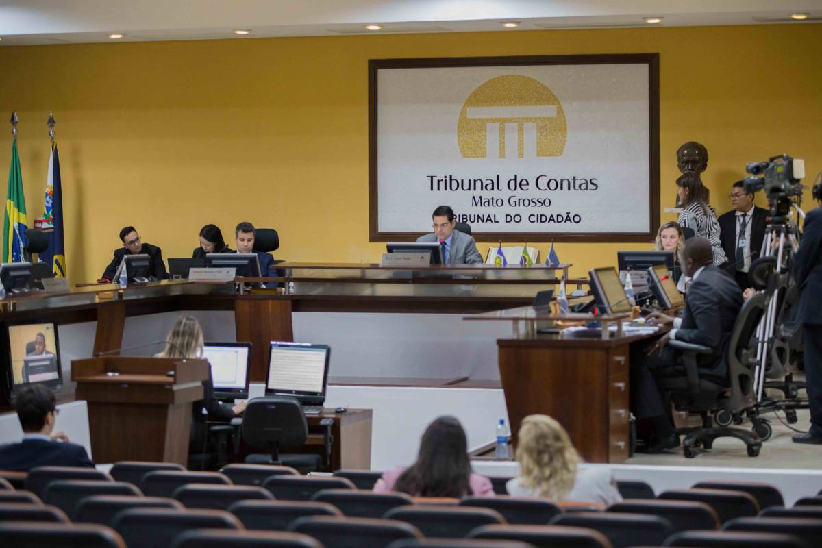 Por unanimidade, Pleno do TCE reprova as contas de Acorizal