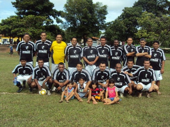BANDEIRANTES VENCE MASTER DE VARGINHA