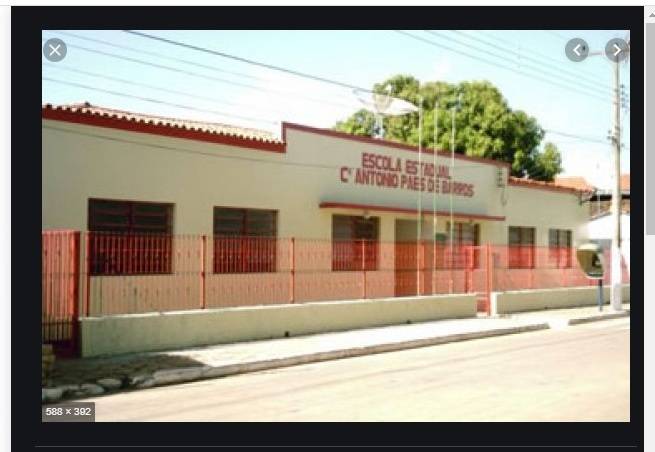 Extinção e fusão de escolas dividem pais e moradores do município