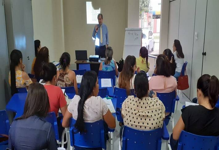 Servidores municipais são capacitados para compras e licitações