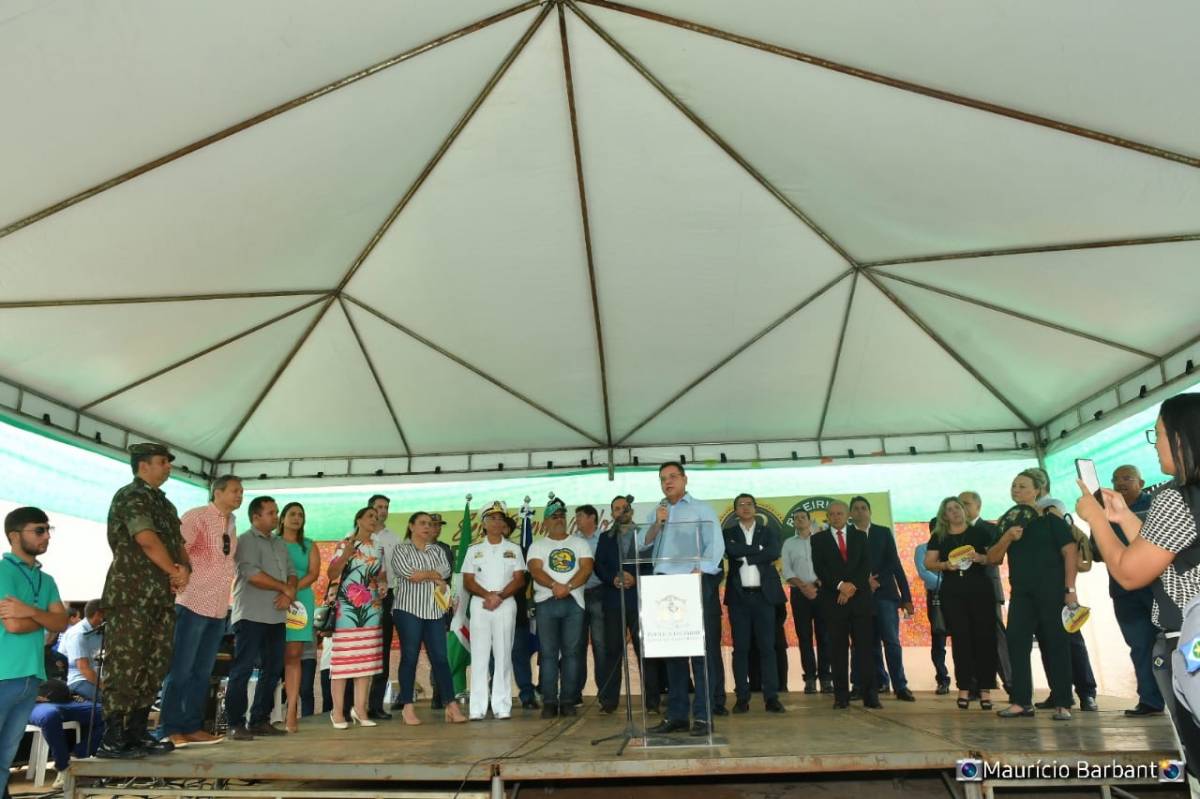 Em Leverger, Botelho participa de mais um projeto Ribeirinho Cidadão e conclama agronegócio para ajudar