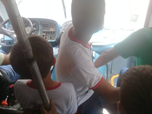 Alunos de zona rural do município ficam mais tempo em trajeto escolar que em sala de aula 