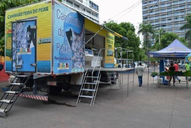 Menos de uma semana antes, 'Peixe Santo' é cancelado para evitar aglomerações