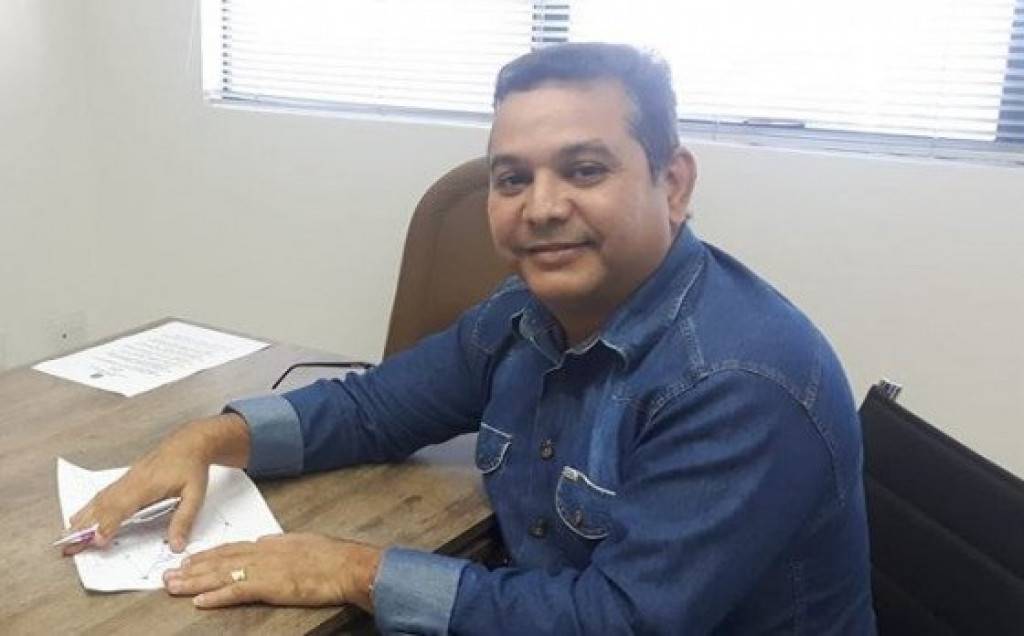 Câmara afasta prefeito para investigar improbidade; Canarinho vê perseguição