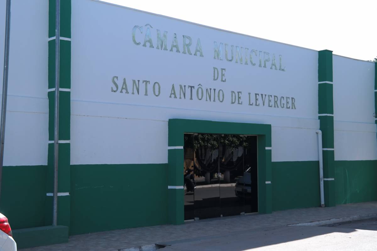 Sintep de Leverger busca apoio da Câmara após demissão em massa de servidores da Educação municipal