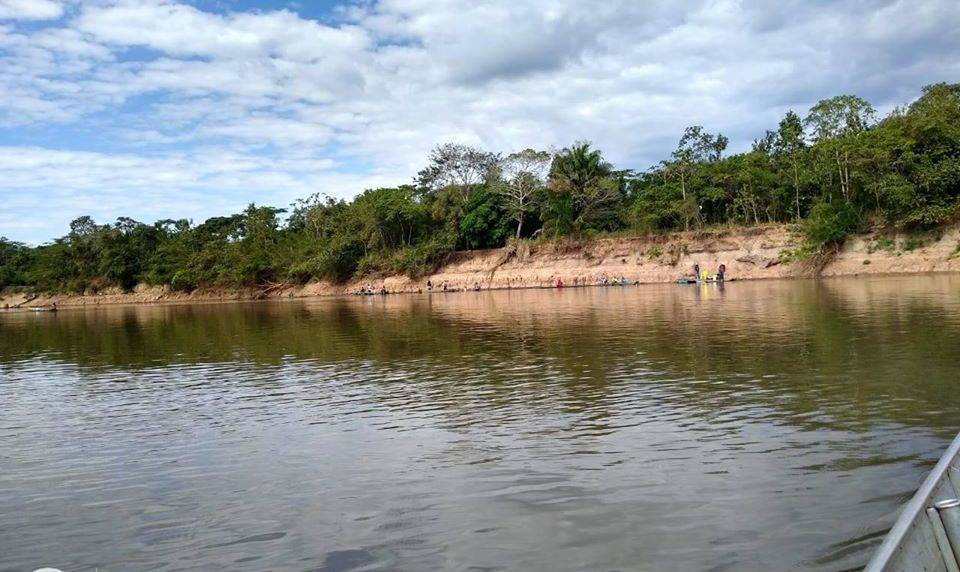 Homem atira com espingarda contra casal em Leverger
