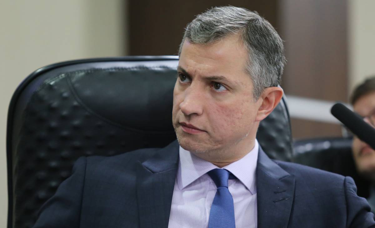 Deputado desiste de assumir Secitec e avisa que não fará rodízio