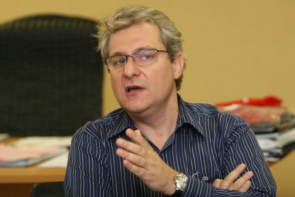 Demissão de De Vitto seria pedido formal de desculpas