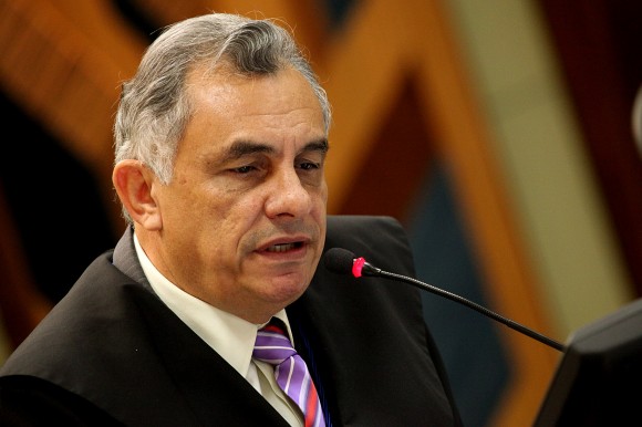 TCE REPROVA GESTÃO DE LEVERGER - ANO 2008