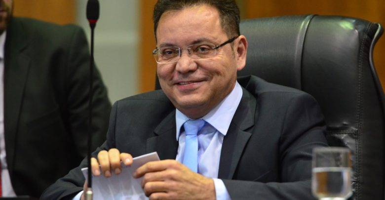 Botelho deve ir mesmo para o TCE