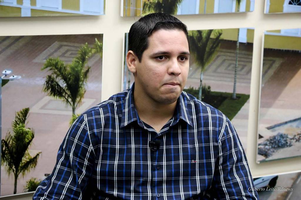 Esposa denuncia vereador por ter sido agredida; ele nega e registra BO na PM