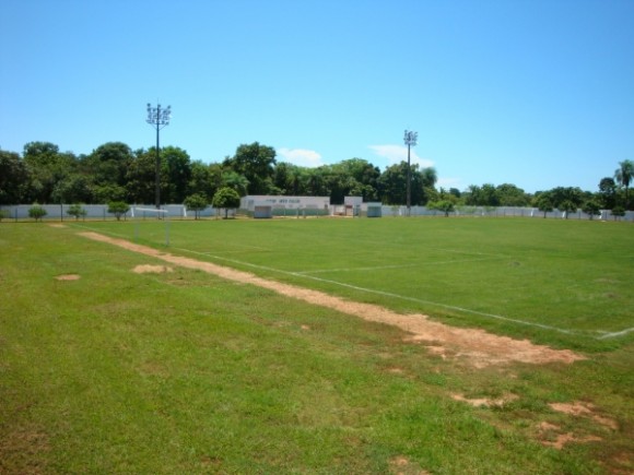 EMENDA DE RIVA VAI REFORMAR ESTÁDIO EM POCONÉ