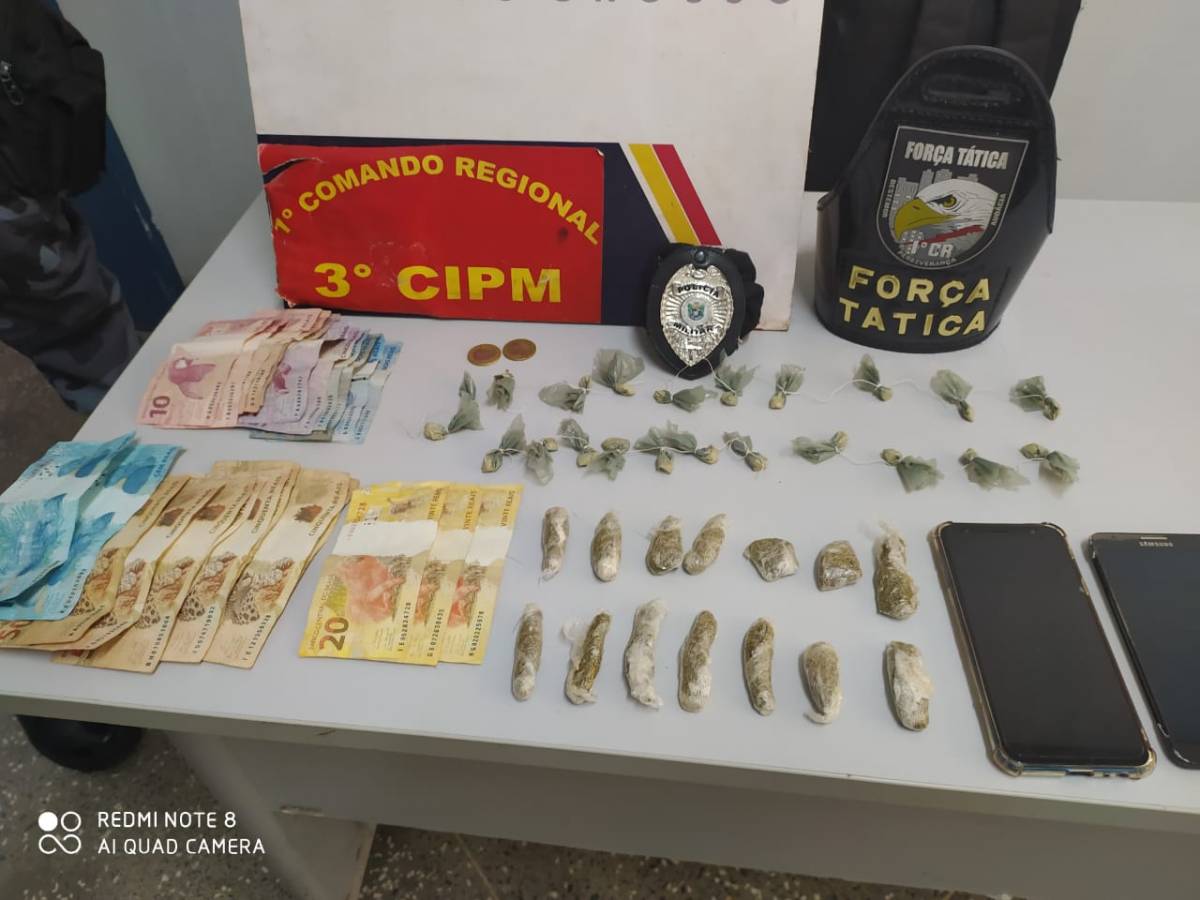 PM estoura boca de fumo e detém casal que traficava drogas em Leverger 