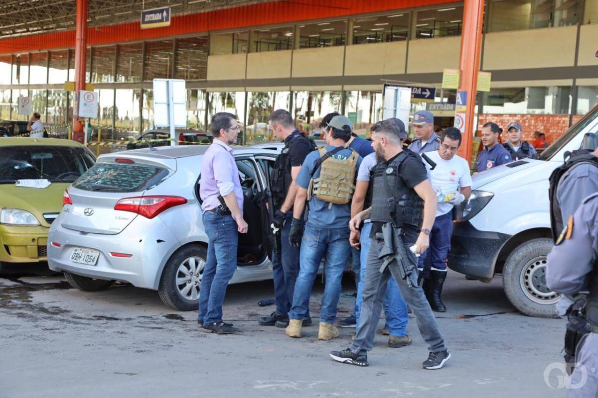 Polícia prende quadrilha envolvida em roubo no Atacadão em 2019