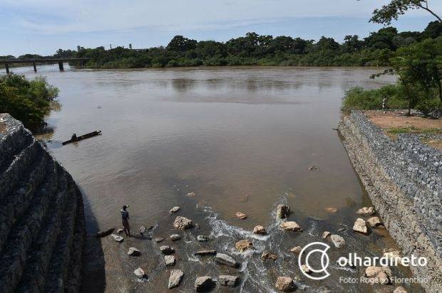 Queimadas podem causar mortandade de peixes e alteração da qualidade da água no Rio Cuiabá