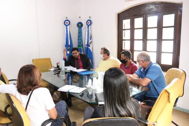 Prefeito eleito define equipe de transição em Chapada