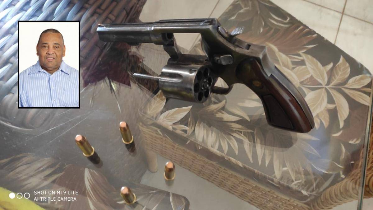 Vereador eleito de Chapada é preso em flagrante com revólver e munições