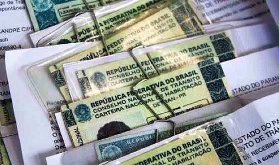 CNHs vencidas ganham validade até dezembro de 2021