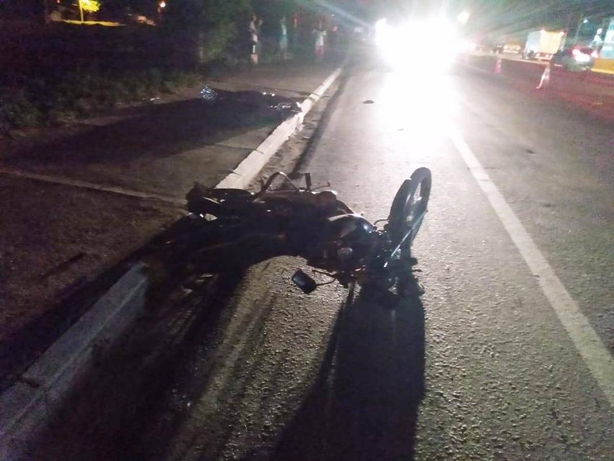 FUGIU DO LOCAL -  Moradores lincham motorista bêbado que matou mulher em acidente