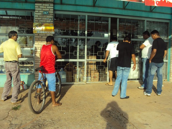 COMERCIANTES PREPARAM PASSEATA DE REPÚDIO